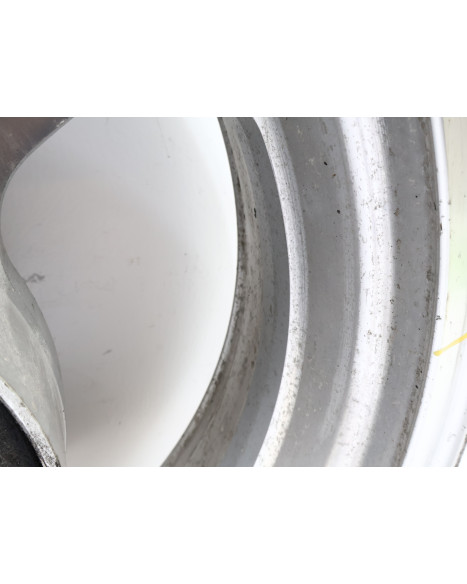 Kawasaki VN1500 Mean Streak, bakfälg