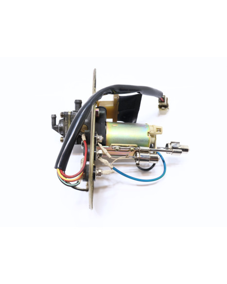 Suzuki GSX-R600, bränslepump