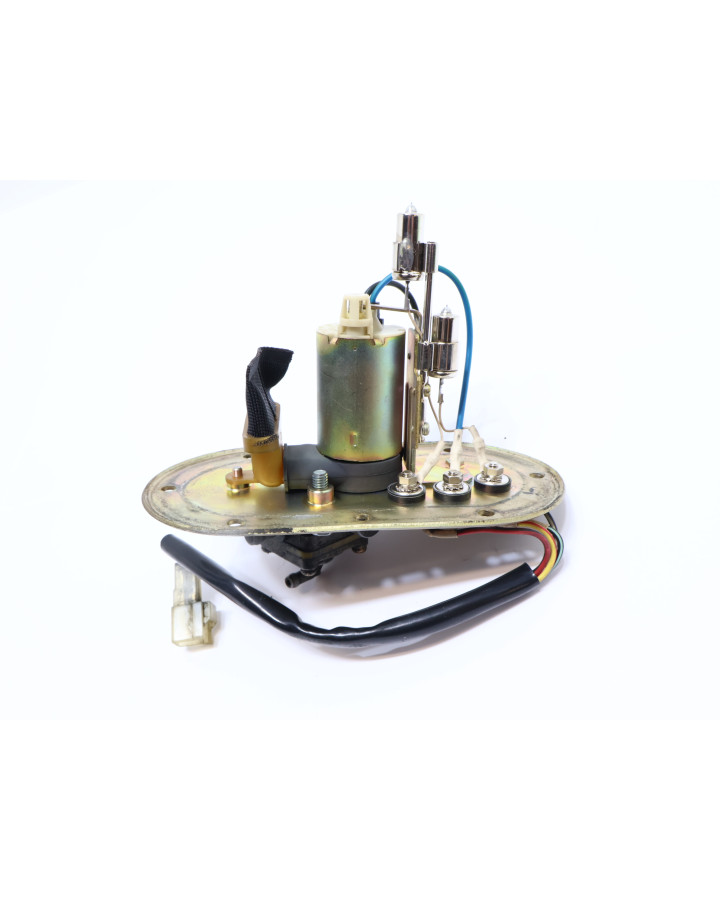 Suzuki GSX-R600, bränslepump