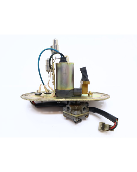 Suzuki GSX-R600, bränslepump