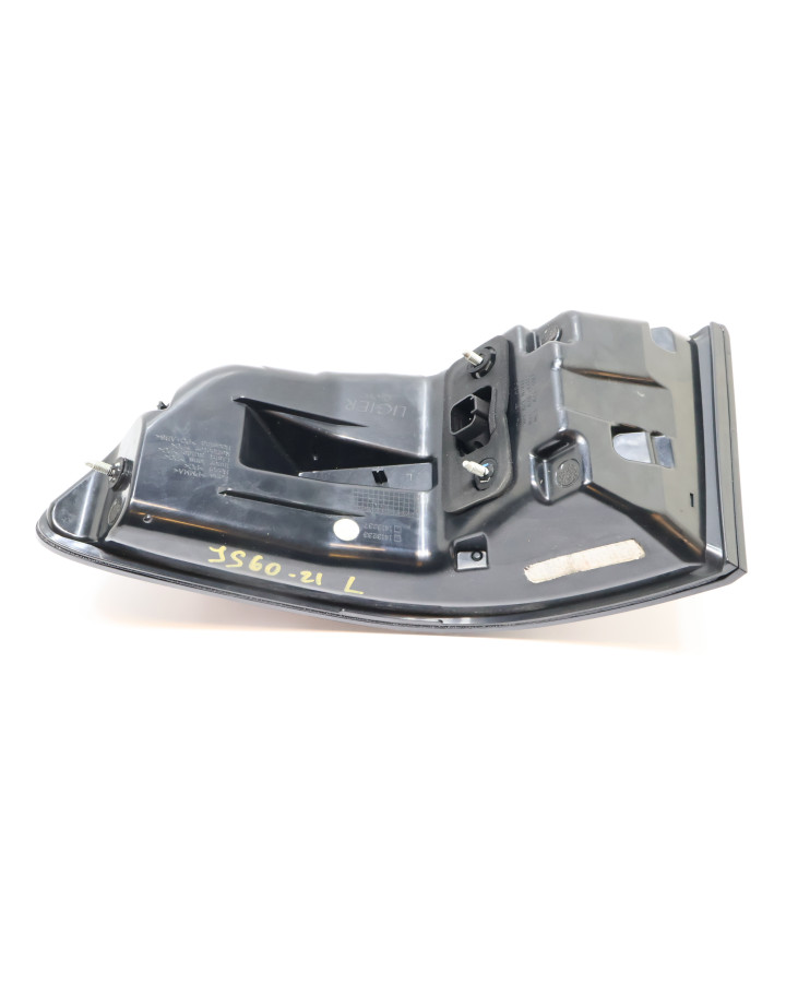 Ligier JS60, baklykta vänster