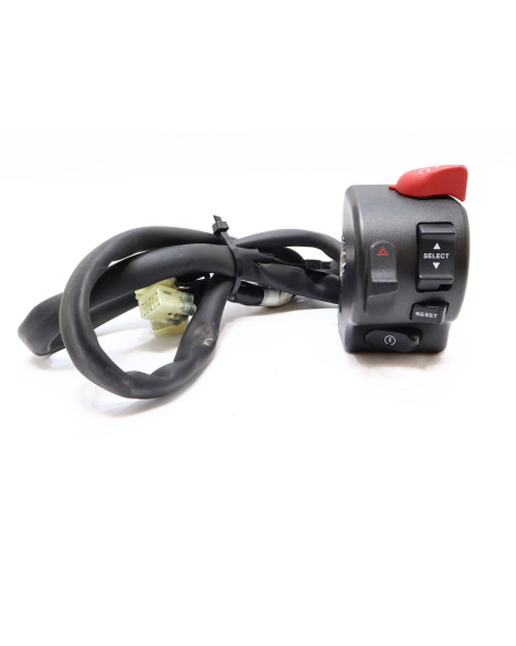 Yamaha XVS 1300A Midnight Star, omkopplare höger