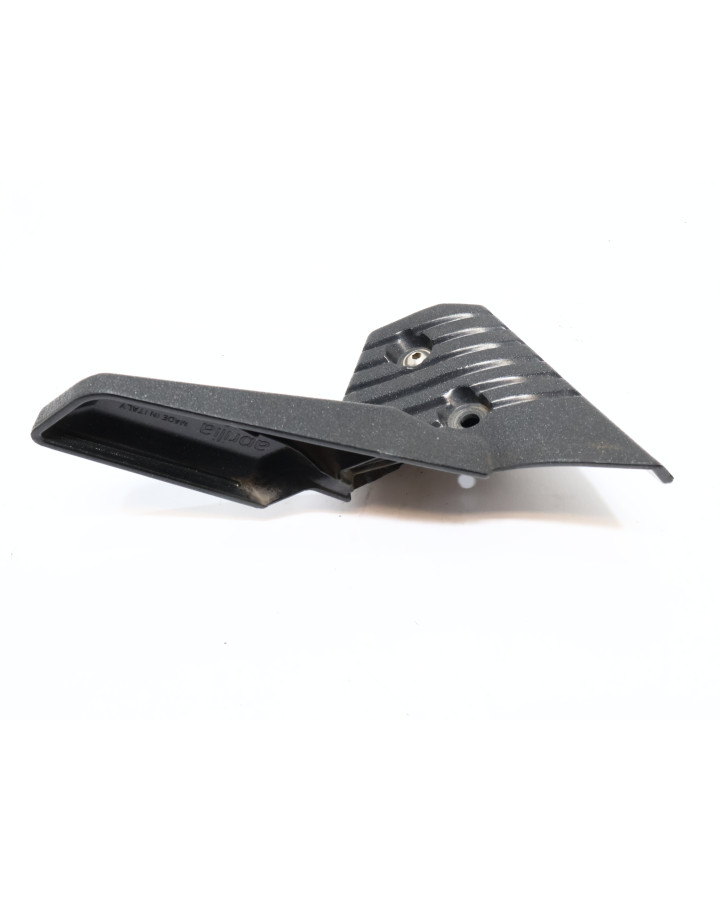 Aprilia SR50, passagerarfotplatta vänster