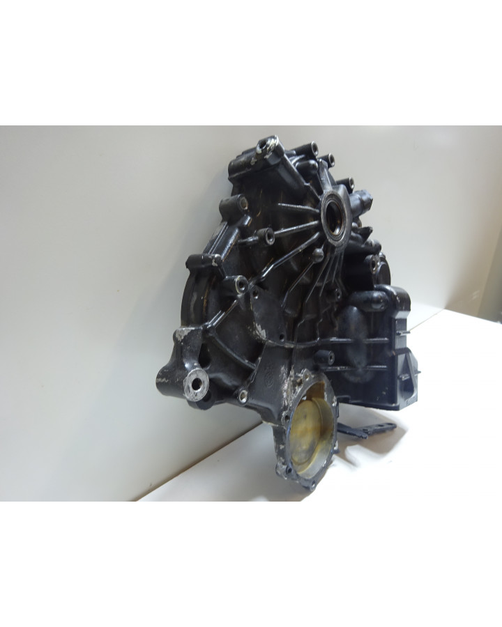 Mitsubishi L2E 635cc, motorkåpa