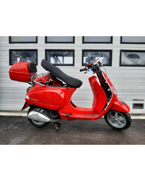 Vespa LX 125