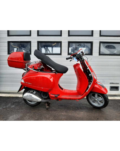 Vespa LX 125