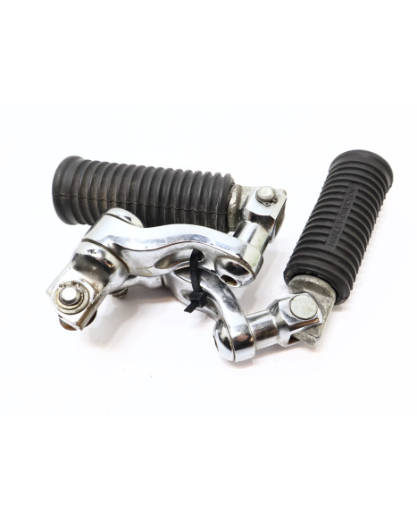 Harley-Davidson Street 750, passagerarfotpinne komplett (par)