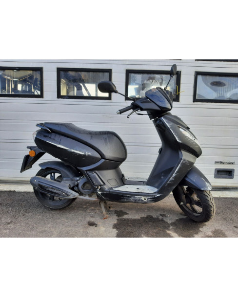 Peugeot Kisbee