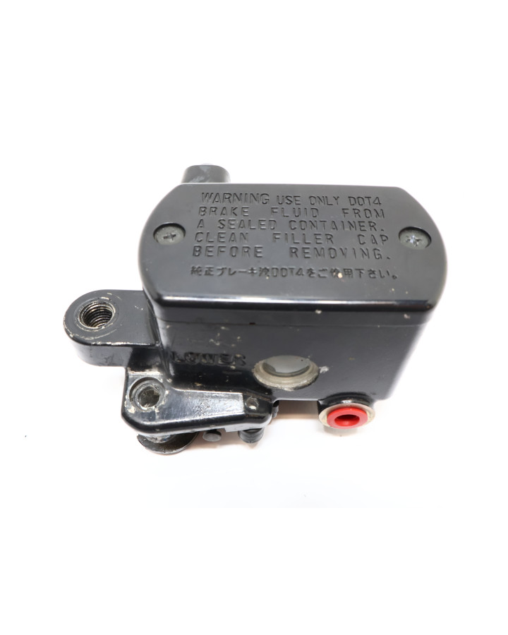 Yamaha XVS 1300A Midnight Star, bromscylinder fram