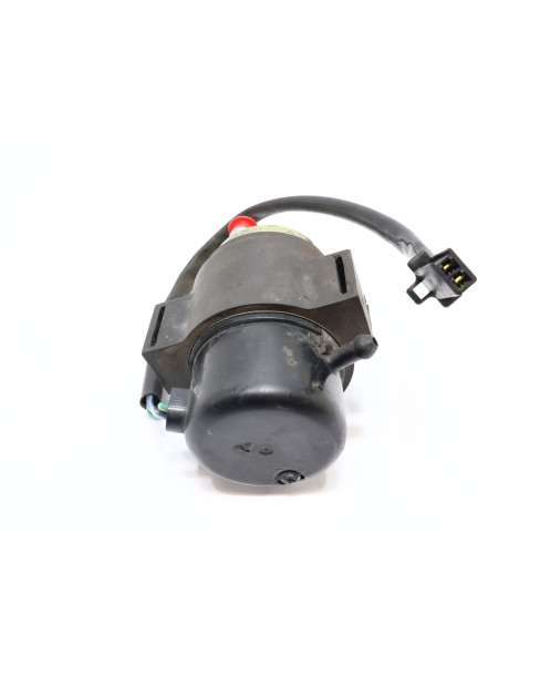 Honda XRV750 Africa Twin, bränslepump 2