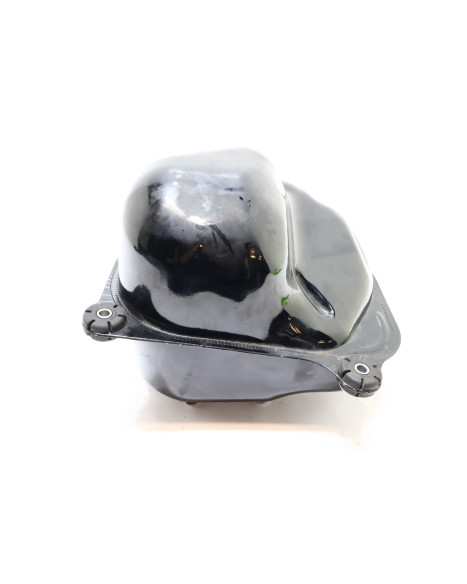 Yamaha XV 1900A Midnight Star, reserv bränsletank