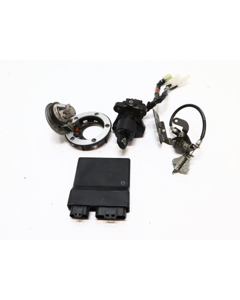 Yamaha XVS 1300A Midnight Star, tändningslås med ECU... 2