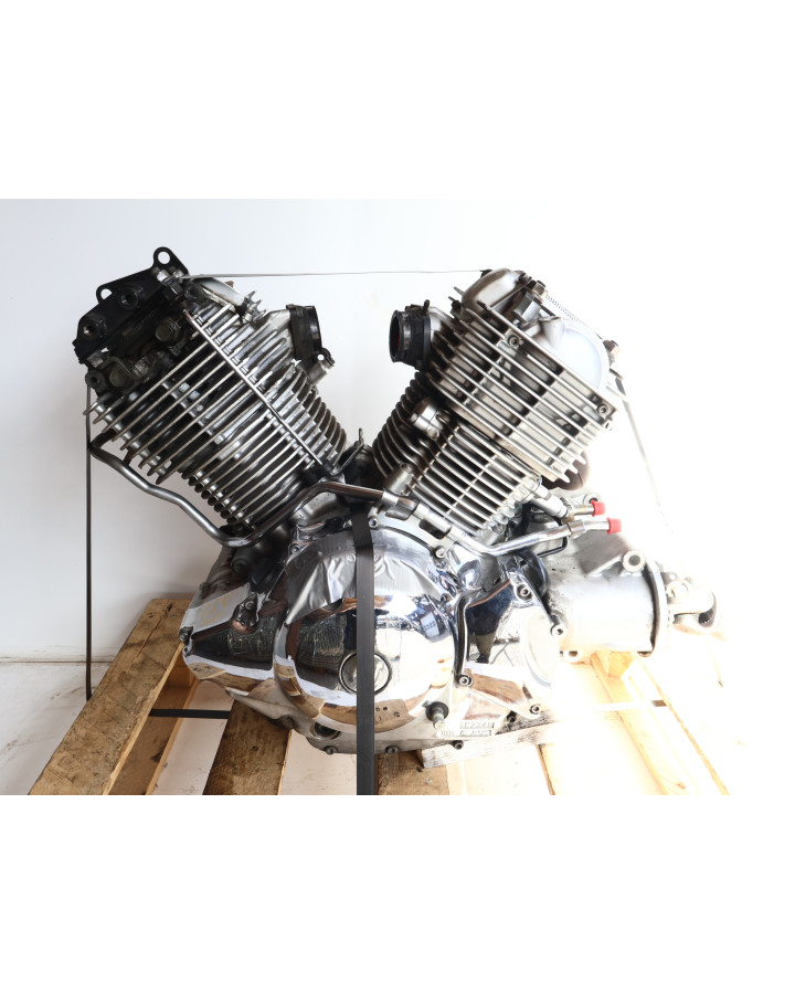 Yamaha XVS 1100 Dragstar, motor