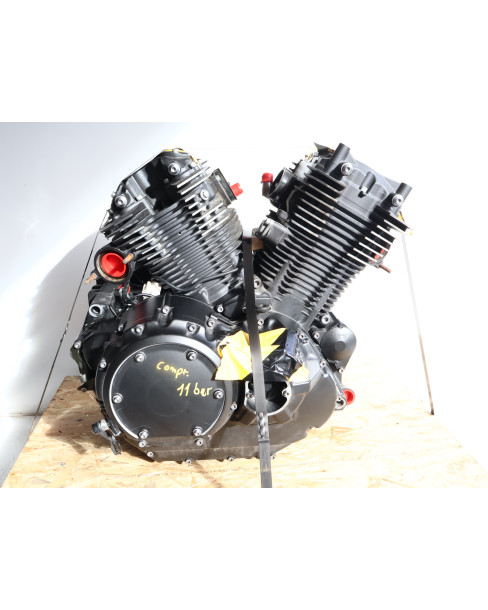 Yamaha XVS 1300A Midnight Star, motor 2