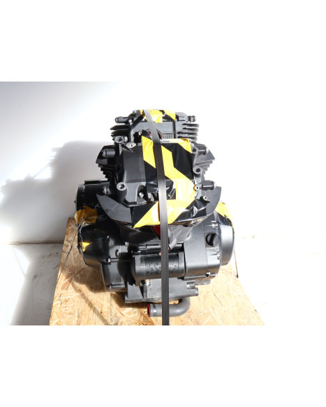 Yamaha XVS 1300A Midnight Star, motor