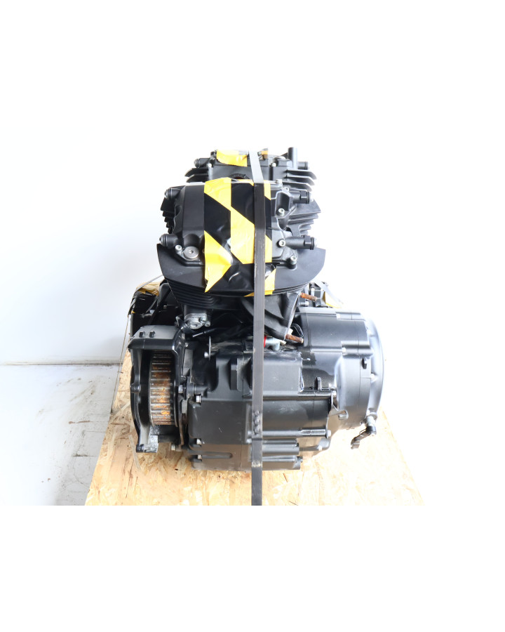 Yamaha XVS 1300A Midnight Star, motor