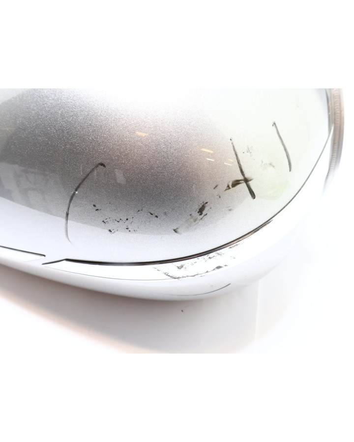 Yamaha XVS 1300A Midnight Star, bränsletank