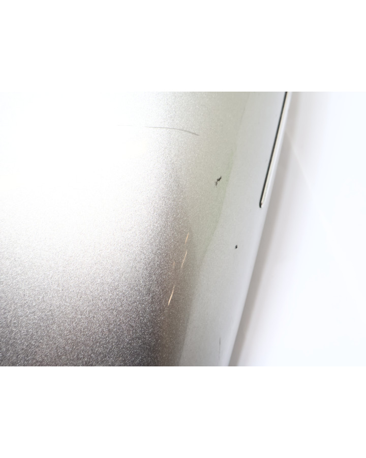 Yamaha XVS 1300A Midnight Star, bränsletank