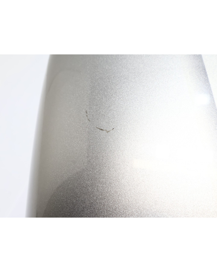 Yamaha XVS 1300A Midnight Star, bränsletank