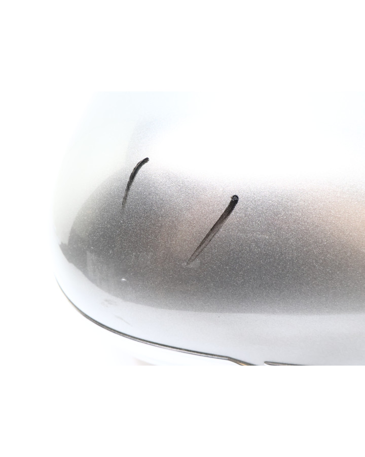 Yamaha XVS 1300A Midnight Star, bränsletank