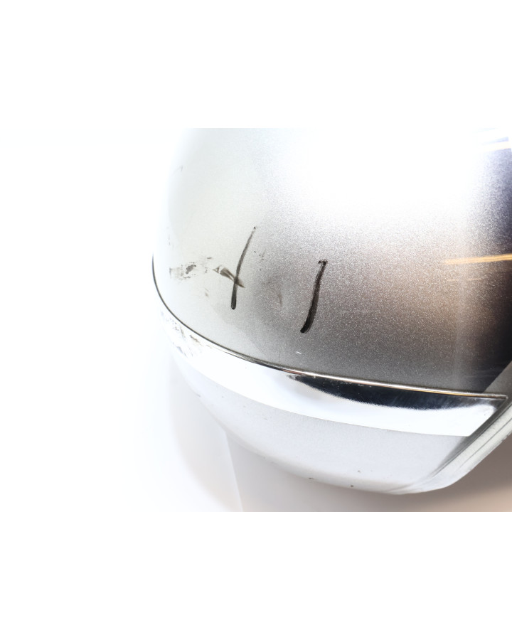 Yamaha XVS 1300A Midnight Star, bränsletank