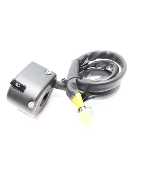 Yamaha XVS 1300A Midnight Star, omkopplare vänster