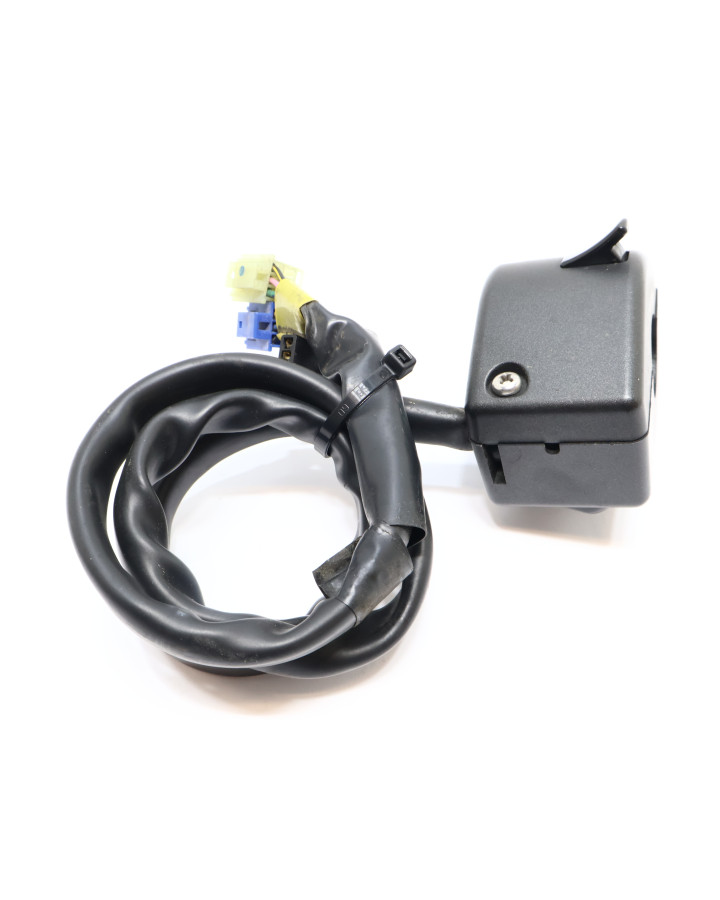 Yamaha XVS 1300A Midnight Star, omkopplare vänster