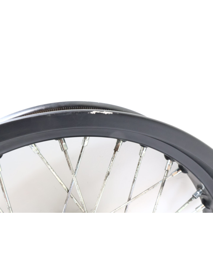 Aprilia SX 125, bakfälg