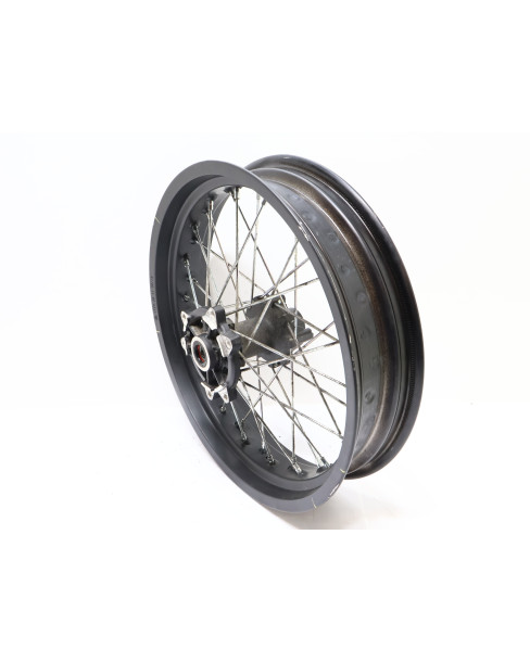 Aprilia SX 125, bakfälg 2