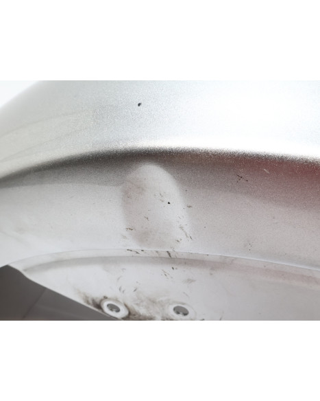 Yamaha XV 1900A Midnight Star, framskärm