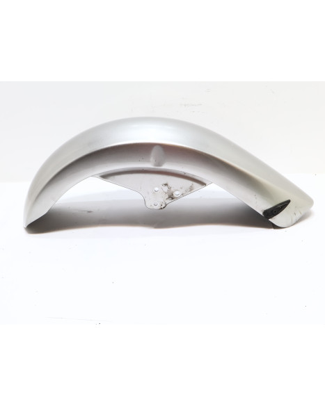 Yamaha XV 1900A Midnight Star, framskärm