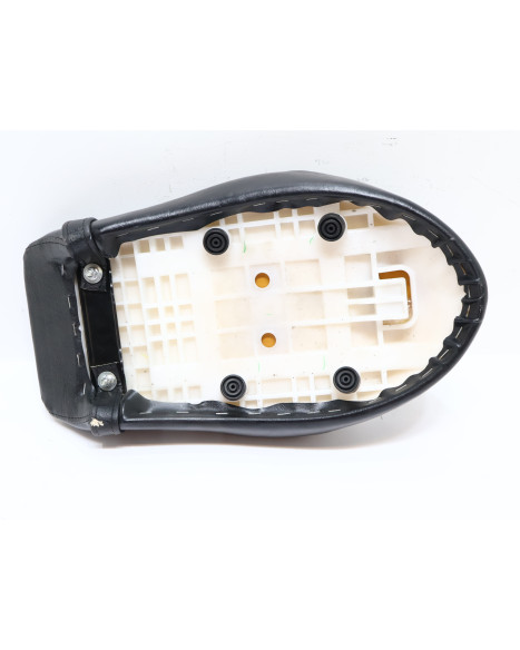 Yamaha XV 1900A Midnight Star, passagerarsadel