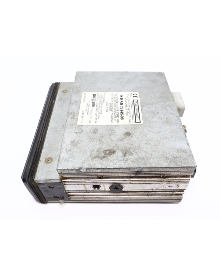 Harley-Davidson Electra Glide, stereo