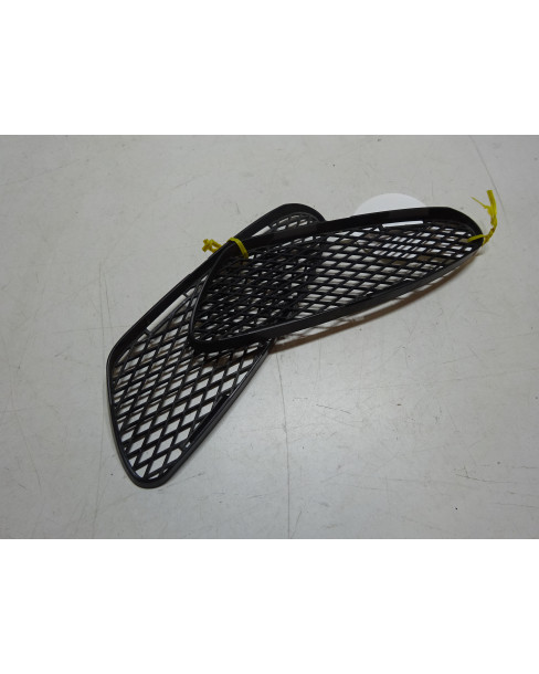 Peugeot Speedfight 2, luftintagsgaller höger bak 2