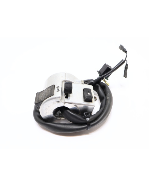 Honda VT750 Shadow, omkopplare vänster 2