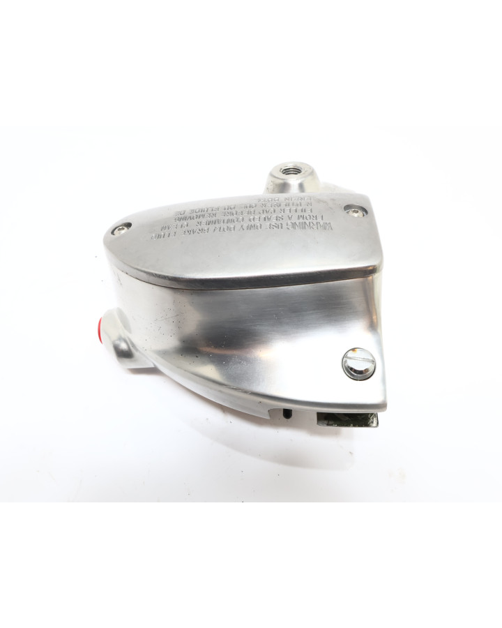 Yamaha XV 1900 Midnight Star, bromscylinder fram