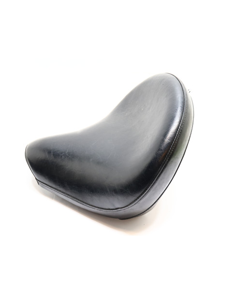 Yamaha XVS 1100A Dragstar, sadel