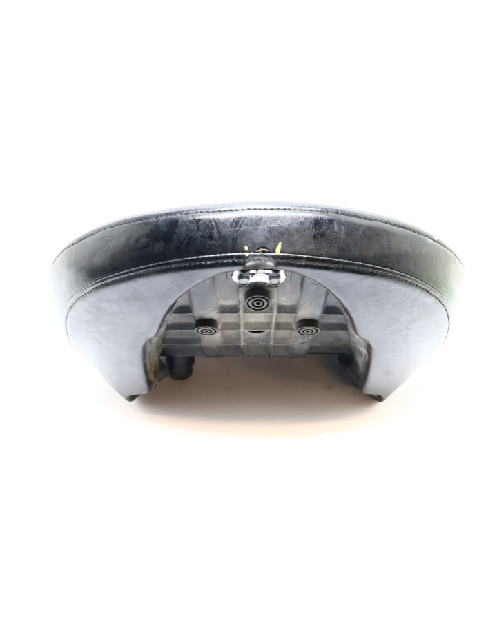 Yamaha XVS 1100A Dragstar, sadel