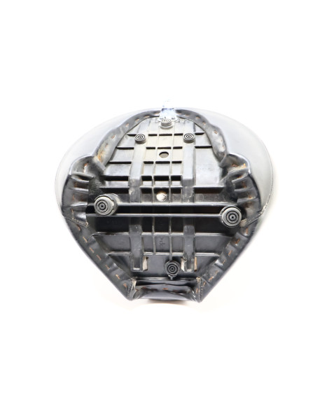 Yamaha XVS 1100A Dragstar, sadel