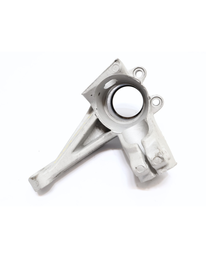 Microcar Virgo/MC1/MC2, spindelhus höger