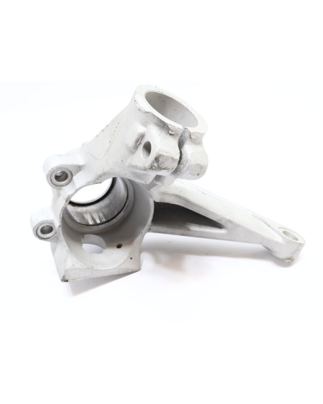 Microcar Virgo/MC1/MC2, spindelhus höger