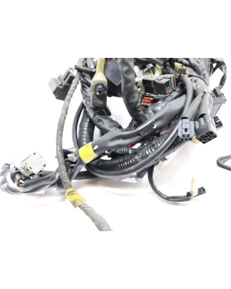 Yamaha XV 1900A Midnight Star, kabelhärva