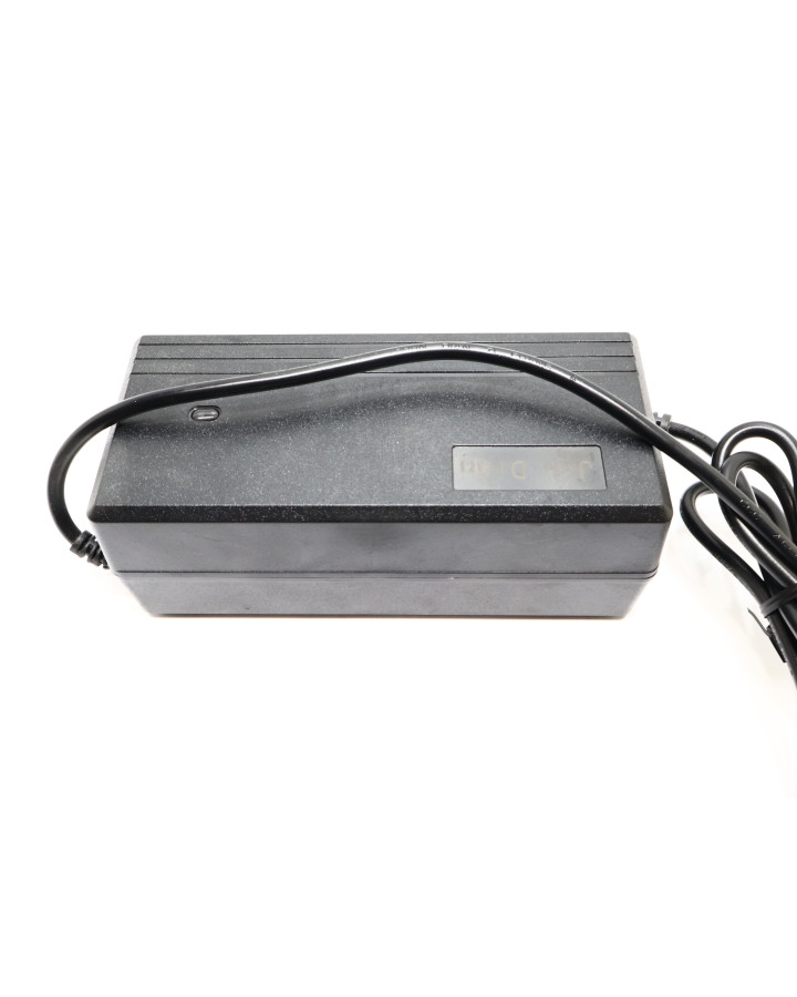 Ridstar, batteriladdare