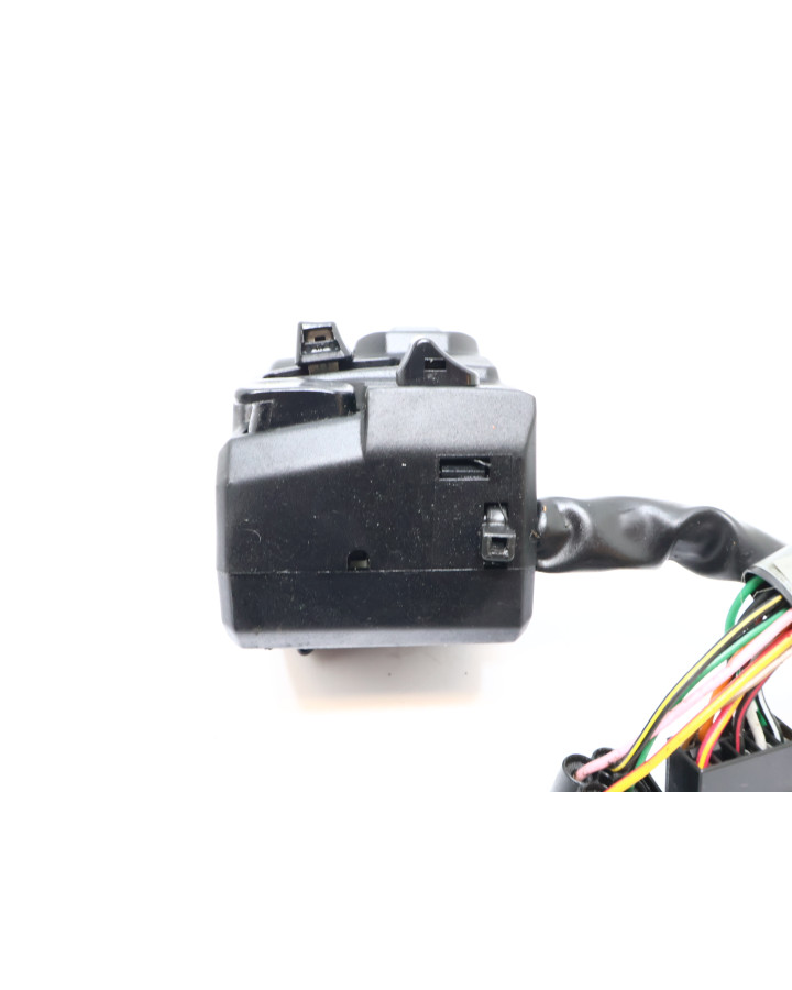 Kawasaki ZX-10R, omkopplare vänster