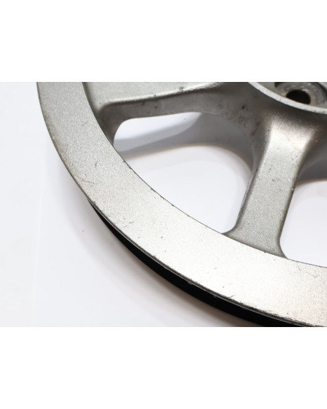 Yamaha XVS 1300A Midnight Star, bakdrev