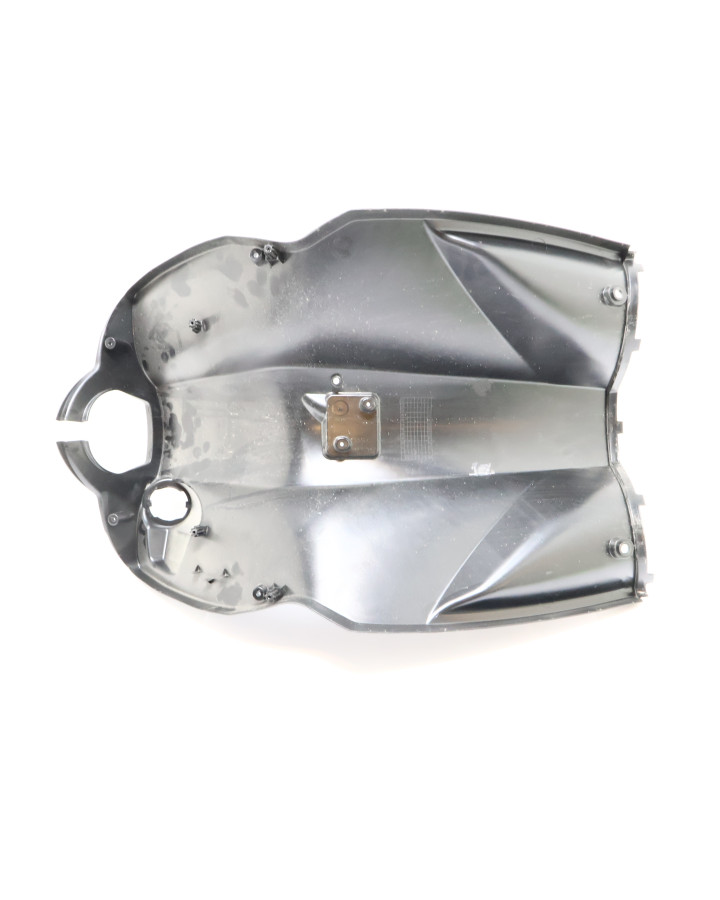 Peugeot Kisbee, knäkåpa