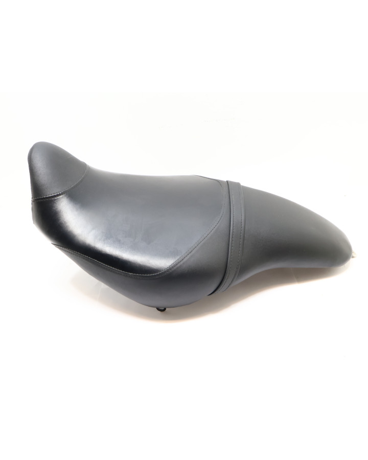 Kawasaki VN1500 Mean Streak, sadel