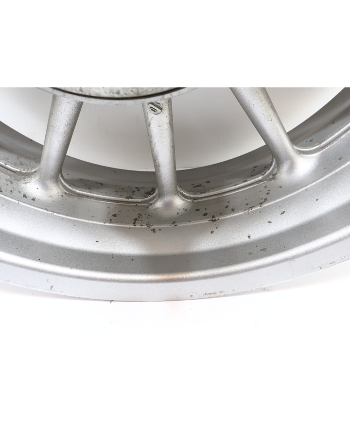 Yamaha XV 1900A Midnight Star, bakfälg