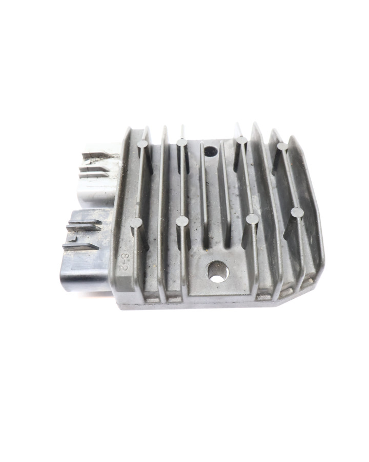 Harley-Davidson Street 750, voltregulator