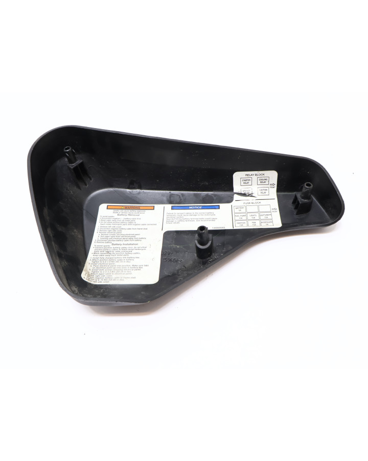 Harley-Davidson Street 750, sidokåpa höger